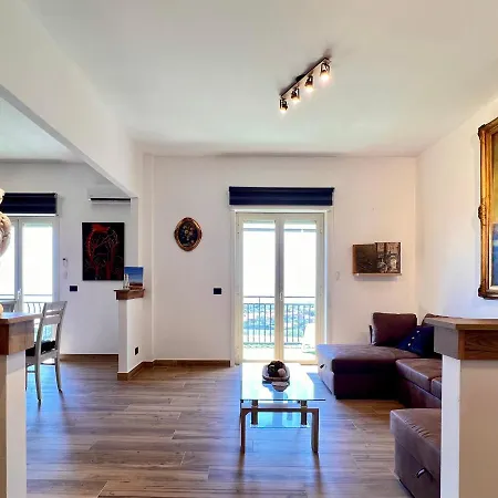 Carrubba's Luxury Apartamento *