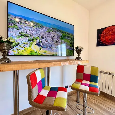 Carrubba's Luxury Apartment *